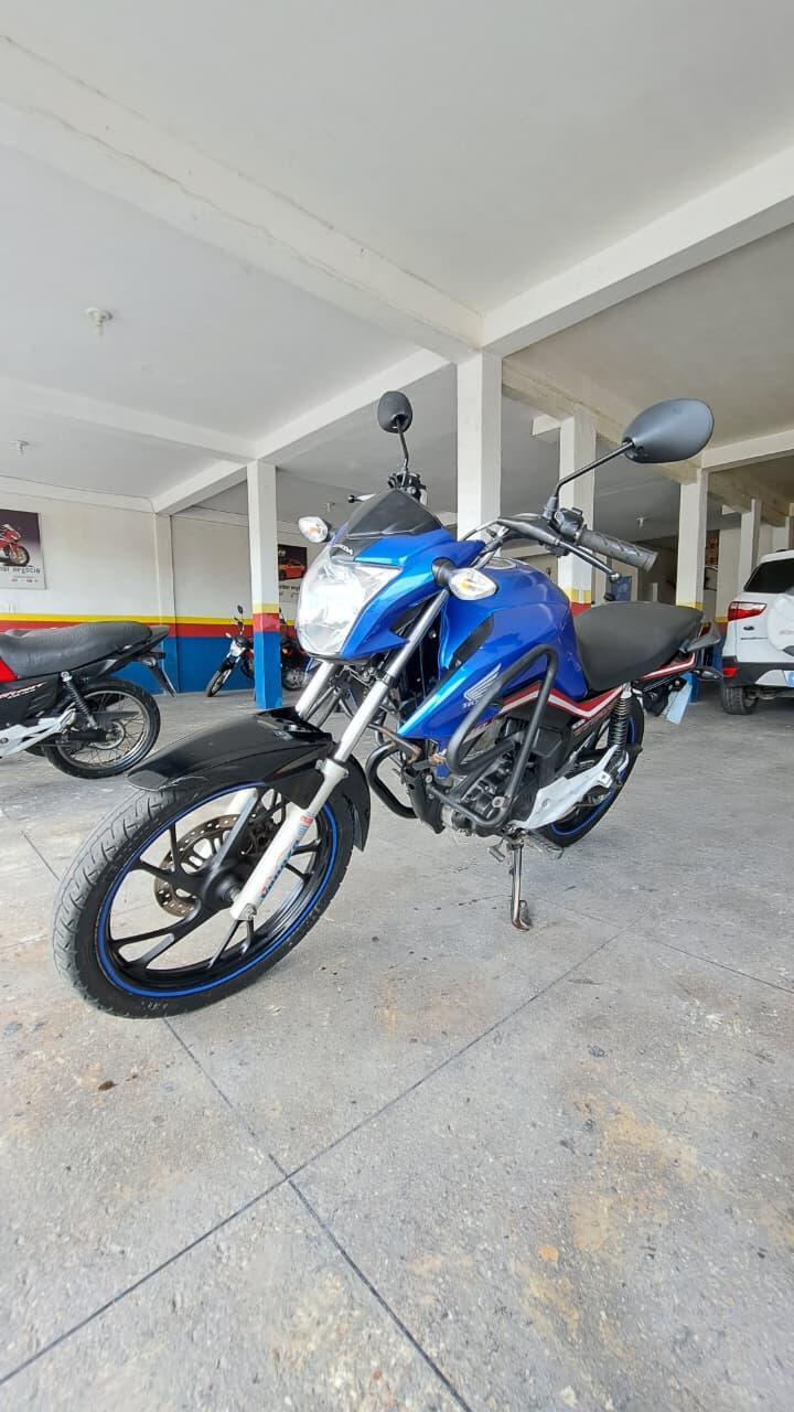 HONDA CG 160 TITAN FRENTE ESQUERDA